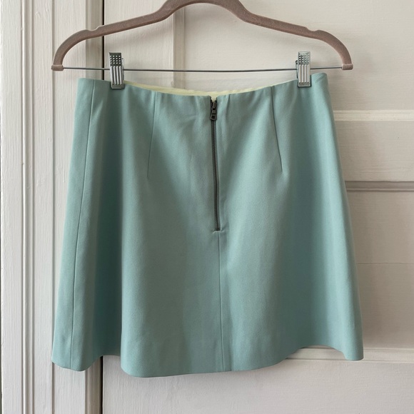 Alice + Olivia Mint Darma Crepe Mini Skirt - Picture 5 of 9